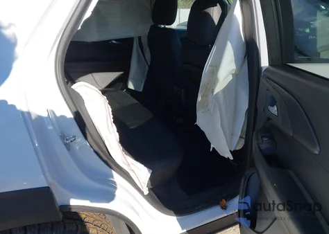 2022 Chevrolet Trailblazer Awd Rs z USA, uszkodzony, nr VIN KL79MUSLXNB032036